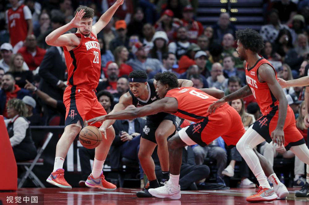 还有管理层 还有管理层