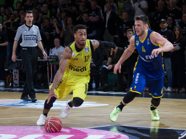 继续在联赛 继续在联赛